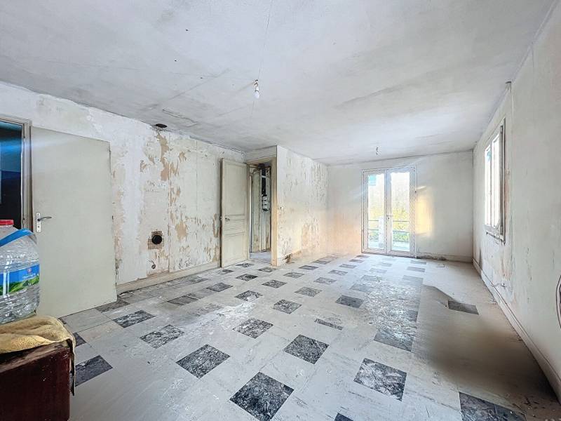 Acheter une petite maison ancienne avec terrain de plus de 2000 m² à Chaumont-en-Vexin (60)