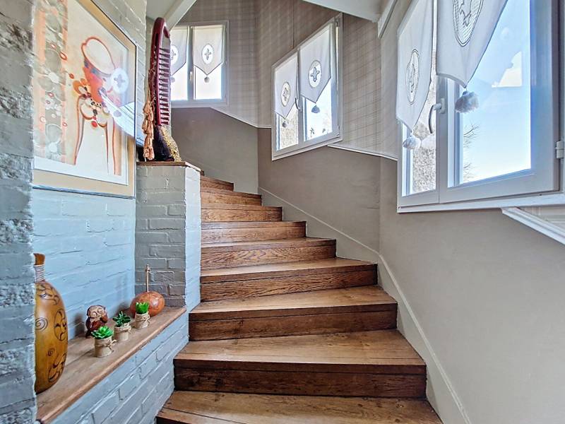 Acheter maison en pierre, située aux portes du Val-d’Oise, beaux volumes et rénovation soignée, proche de Chars (95)