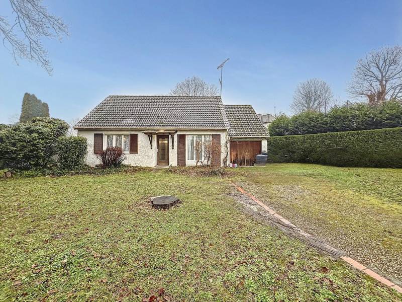 Acheter un pavillon, 4 chambres, grand terrain, environnement verdoyant, gare et commerces, à Chaumont-en-Vexin (60)