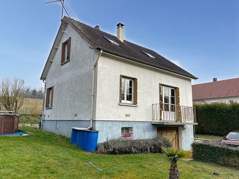 acheter maison avec sous-sol total, vie de plain-pied, 3 chambres, environnement paisible, terrain clos de 800 m2, à Chaumont-en-Vexin (60) à 30 minutes de  Pontoise (95)