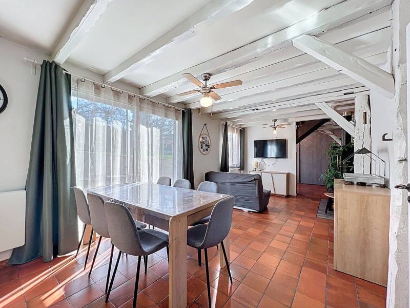 Acheter un pavillon, 4 chambres, terrain 1400 m², environnement verdoyant, gare et commerces à proximité, à Chaumont-en-Vexin (60)