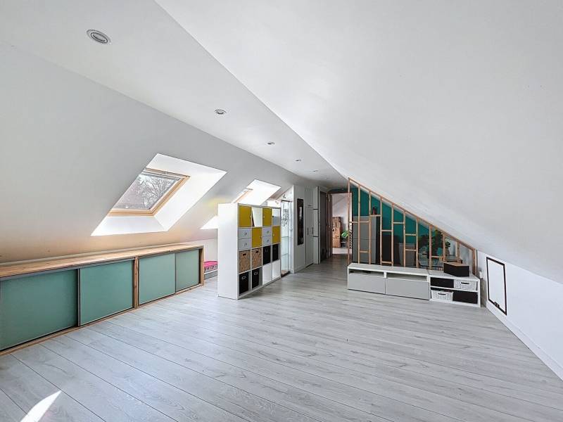 Acheter un pavillon, 4 chambres, terrain 1400 m², environnement verdoyant, gare et commerces à proximité, à Chaumont-en-Vexin (60)