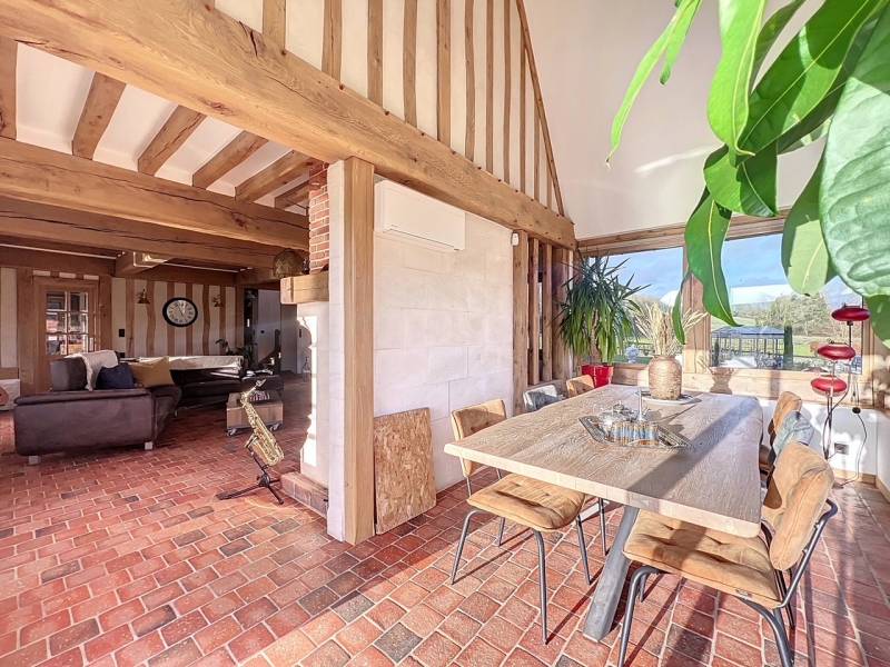 acheter une Belle propriété à moins de 10 minutes des Commerces, dans un environnement très agréable, 2000 m2 de terrain, 230 m2 habitable, à chaumont en vexin (60)