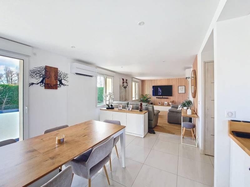 acheter une maison avec piscine, 900 m2 terrain, belles prestations, sous-sol total, à vernon (27)