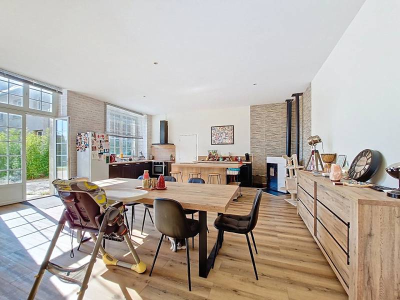 acheter une maison de caractère, de 250 m2 habitable, espace de vie 90 m2, hangar, + de 1000 m2 de terrain, sans travaux, secteur MARINES (95)