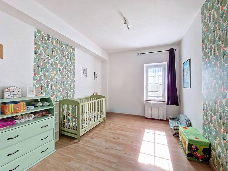 acheter une maison de caractère, de 250 m2 habitable, espace de vie 90 m2, hangar, + de 1000 m2 de terrain, sans travaux, secteur MARINES (95)