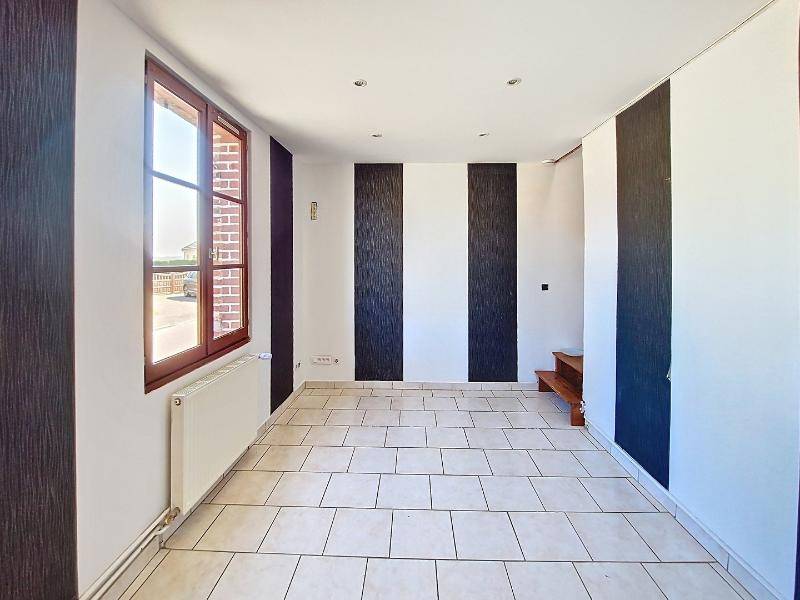 Maison ancienne rénovée d'environ 75m² habitables, située proche d'Étrépagny, avec possibilité de vie de plain-pied, sur un terrain d'environ 550m² — ACI IMMOBILIER ÉTREPAGNY