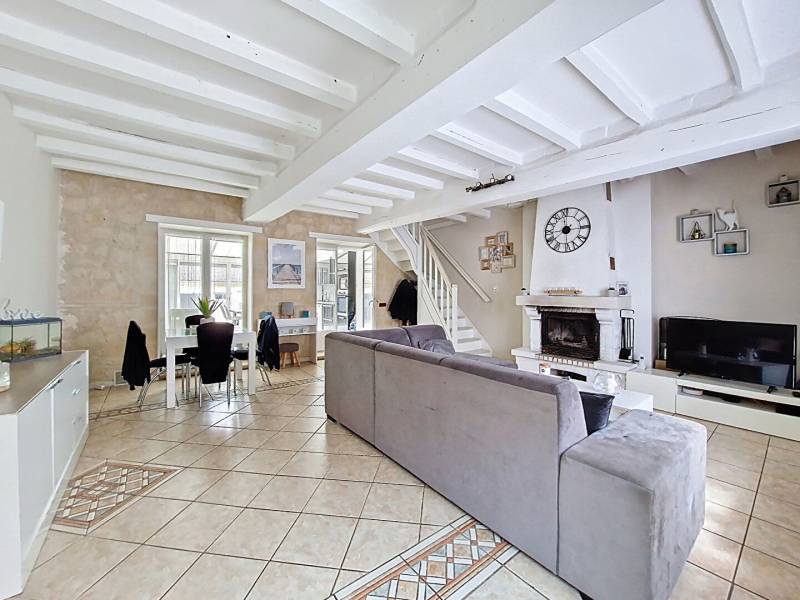 Acheter une maison ancienne, à 10 minutes de Pontoise, belles prestations, garage et jardin, à Vigny (95)