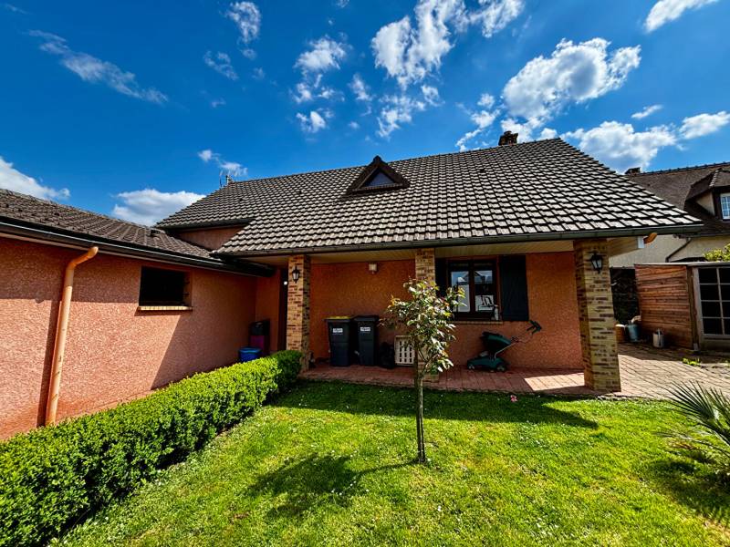 Acheter une maison ancienne, axe rapide cergy-pontoise, 4 chambres, jardin clos + de 700 m2, véranda, à SAINT CLAIR SUR EPTE