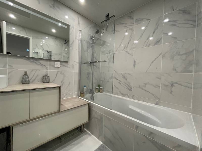 A LOUER SECTEUR IDEAL, 2 pièces, 58 m2  à st ouen l'aumone (95)