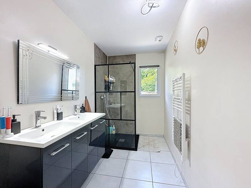 Maison neuve de plain-pied 3 chambres avec studio indépendant sur 1200 m² – Chaumont-en-Vexin (Vexin)