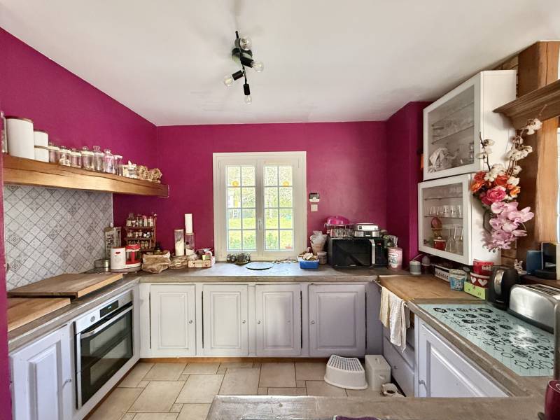 Mandat exclusif : charmante maison traditionnelle de cinq chambres avec pompe à chaleur et garage à Boissy-le-Bois dans le département de l’Oise