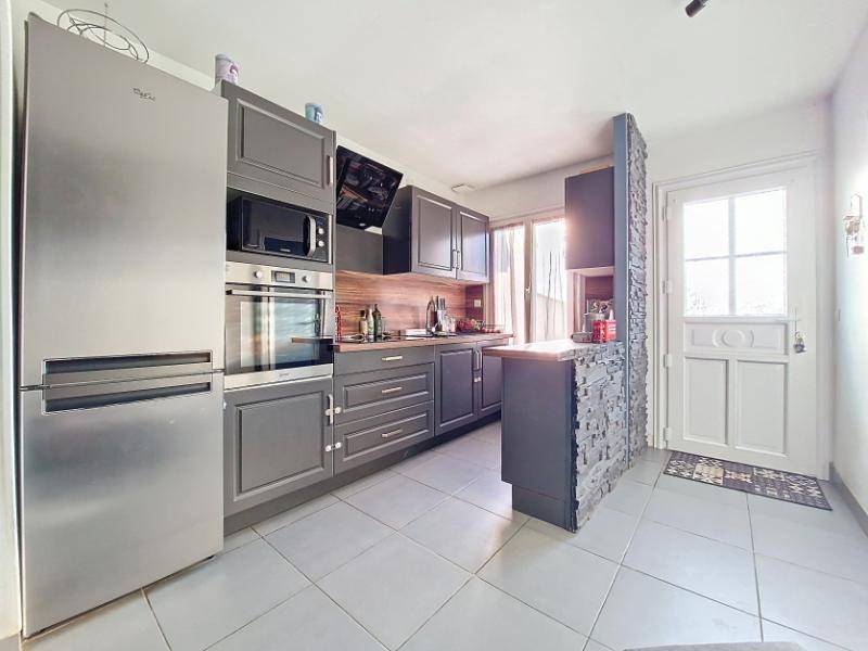 cuisine aménagée/équipée